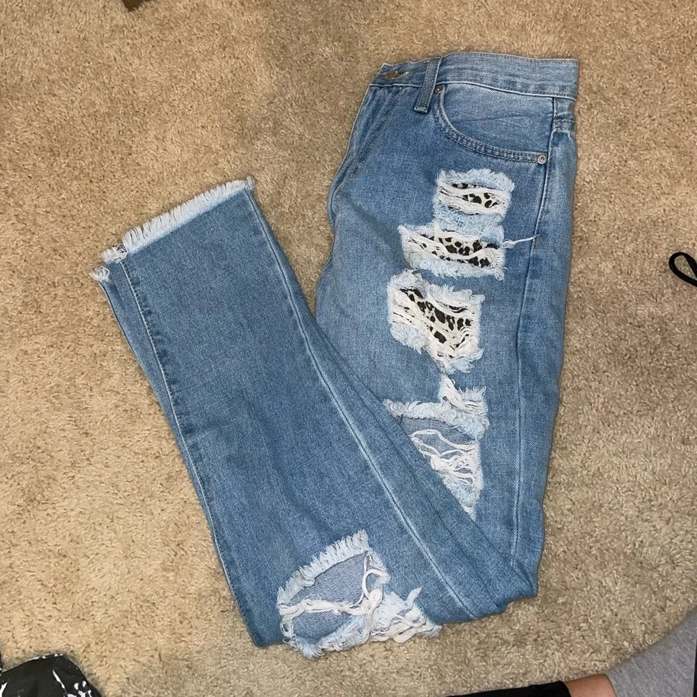 A5 - 253 JBD just black denim leopard pocket distressed jeans size 27 - Picture 15 of 16